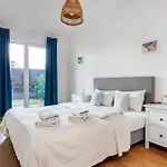 Pilice - Basen, Sauny, Atrakcje Dla Dzieci W Cenie - 250m