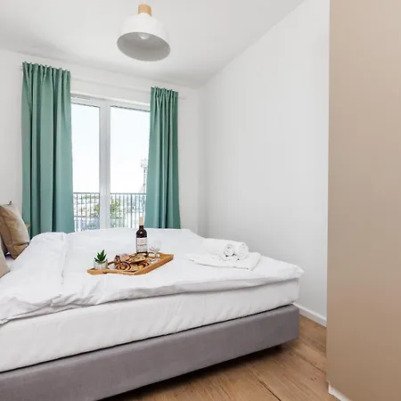 Hotel apartamentowy Pilice - Basen, Sauny, Atrakcje Dla Dzieci W Cenie - 250m