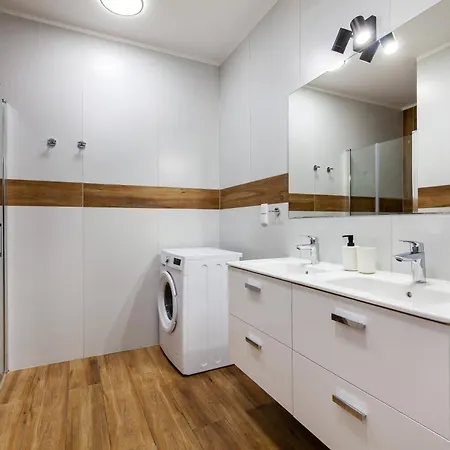 Pilice - Basen, Sauny, Atrakcje Dla Dzieci W Cenie - 250m 3* Jastrzębia Góra