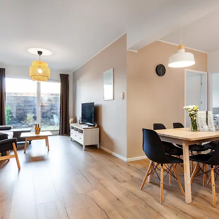 Aparthotel Pilice - Basen, Sauny, Atrakcje Dla Dzieci W Cenie - 250m 3*