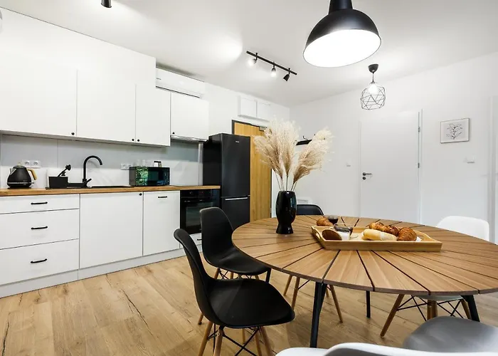 Pilice - Basen, Sauny, Atrakcje Dla Dzieci W Cenie - 250m Aparthotel