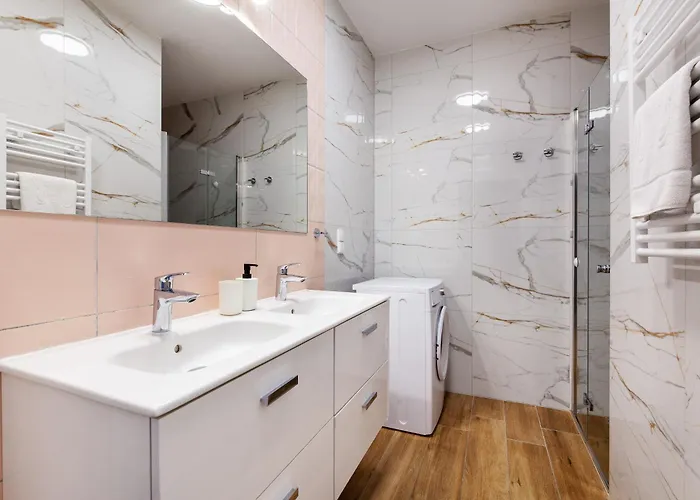 Pilice - Basen, Sauny, Atrakcje Dla Dzieci W Cenie - 250m Aparthotel 3*